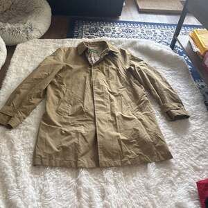 Men's Lauren Ralph Lauren Cotton Blend Long Sleeve Solid Beige Coat Size 42R